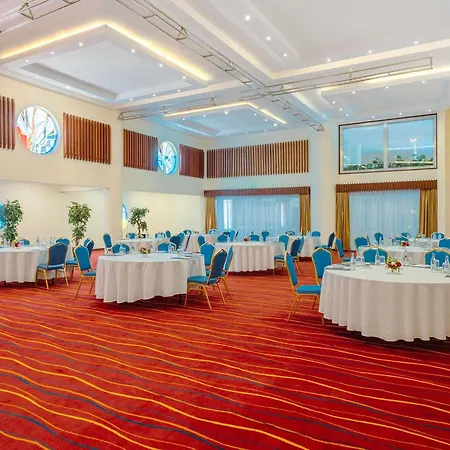 Moevenpick Hotel & Residences Nairobi-2